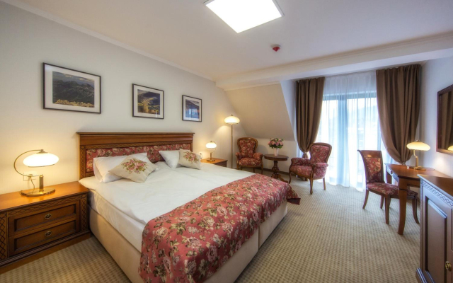 Hotel Paryski Art & Business