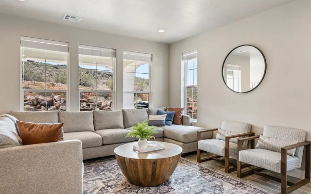 Grand Getaway 10 Bedroom Townhouse
