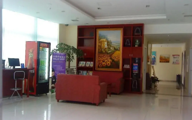 Elan Hotel