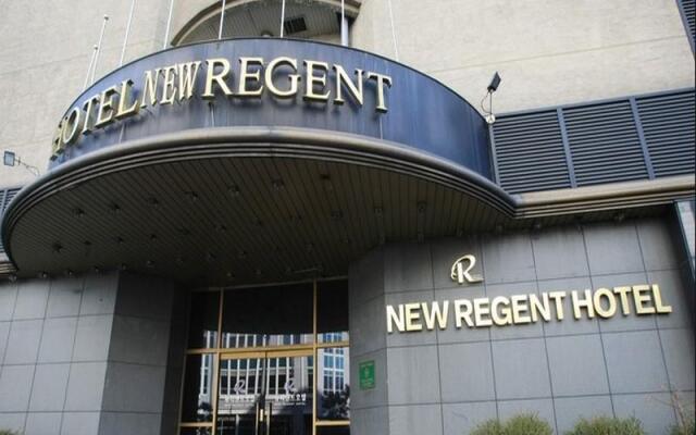 New Regent Hotel вид на фасад