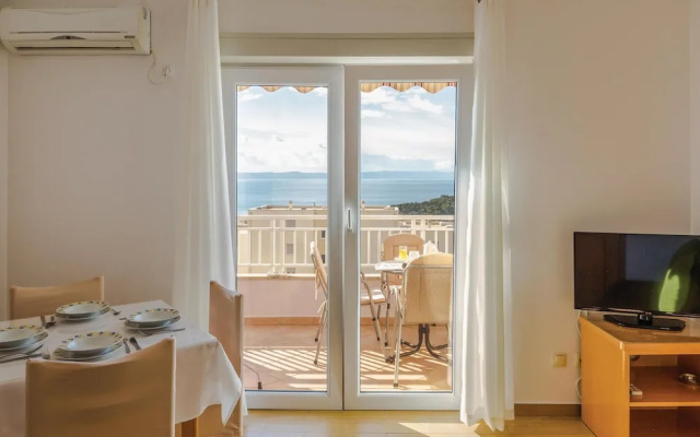 Amazing Home in Makarska With Wifi and 1 Bedrooms