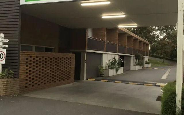 Moe Parklands Motel