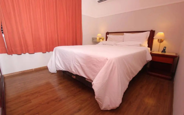 Nena Suite
