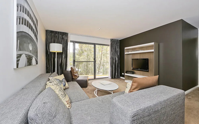 Accommodate Canberra - Griffin