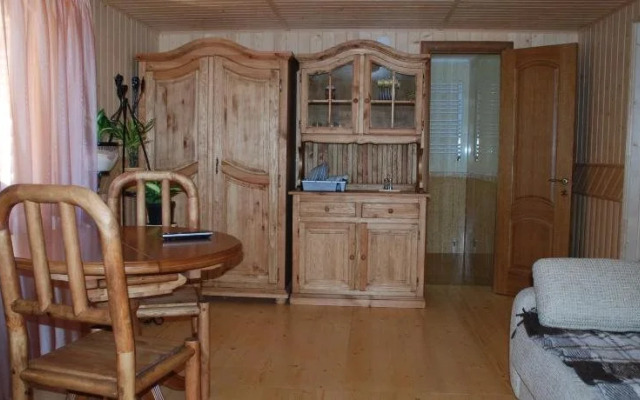 Kraevyd Hotel
