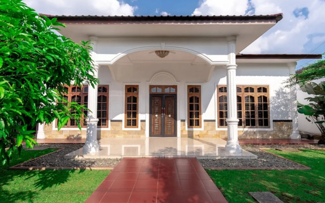 OYO 1632 1000 House Syariah