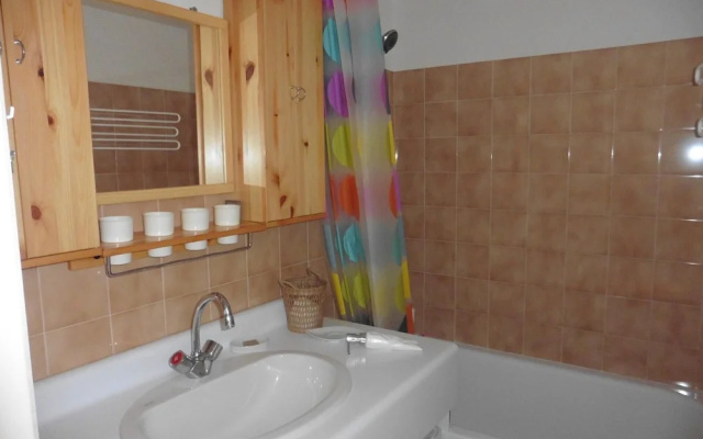 Adret 10 : Studio 2 Personnes / Studio 2 People