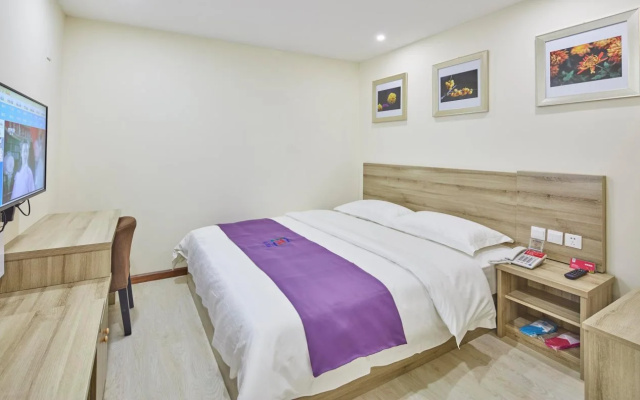 Pai Hotel Xining limeng Walking Street