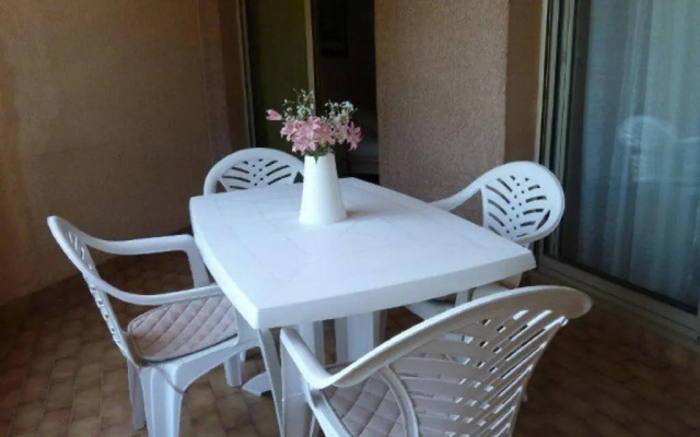 Appartement Hyères, 2 pièces, 4 personnes - FR-1-335-79