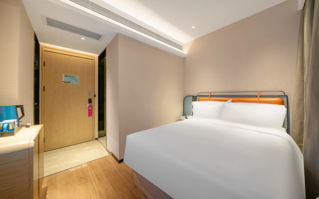 Yishang Hotel Shanghai Tang Town