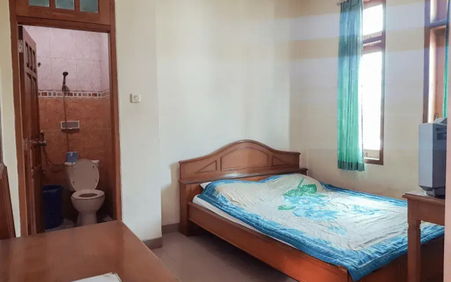 Wisma Atma Bhakti Near Solo Square Mitra RedDoorz