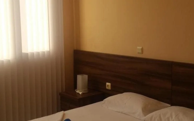 Paradise Bay Hotel