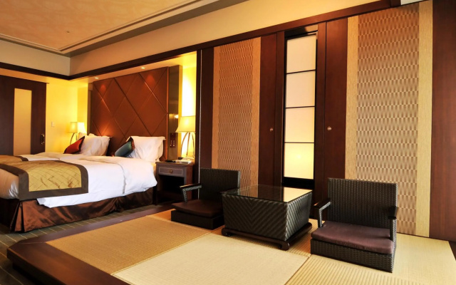Okinawa Kariyushi Resort Exes Onna