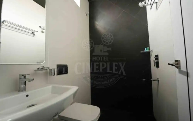 Hotel Cineplex