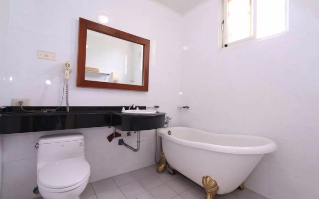 Fangyi Homestay