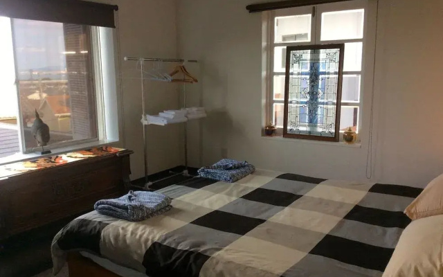 Jonni’s Place