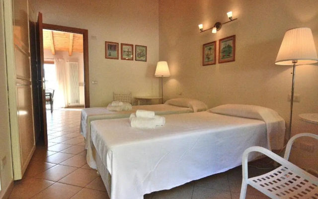 Apartment Bardino With Pool and Lake View