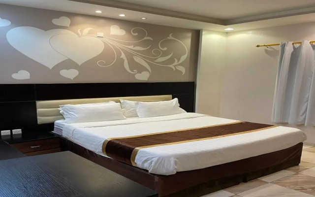Opera Suites 2