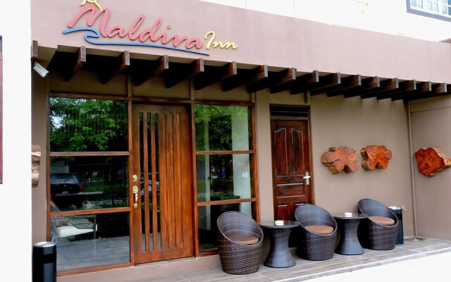 Отель Maldiva Inn Мальдивы, Мале - отзывы, цены и фото номеров - забронировать отель Maldiva Inn онлайн вид на фасад