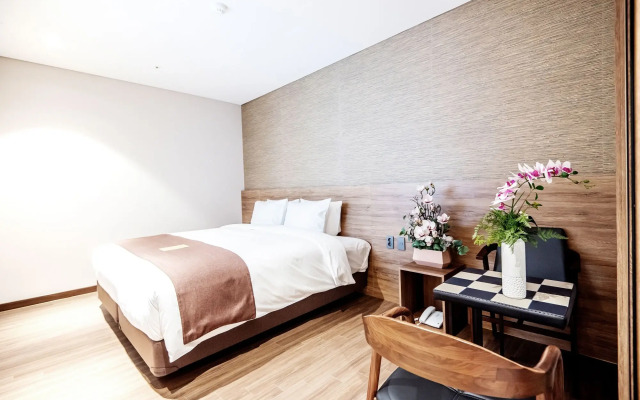 Hotel Intrada Icheon