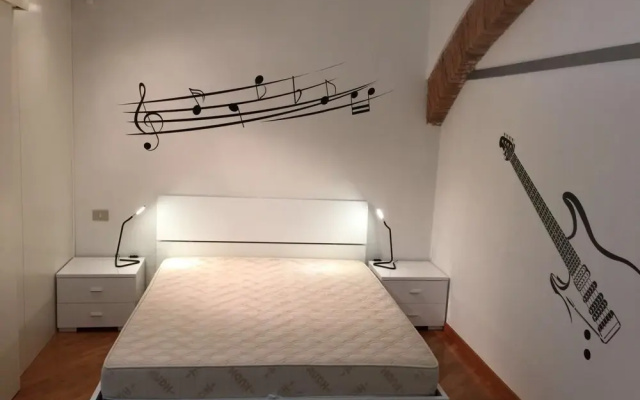 Emilia Levante Musica