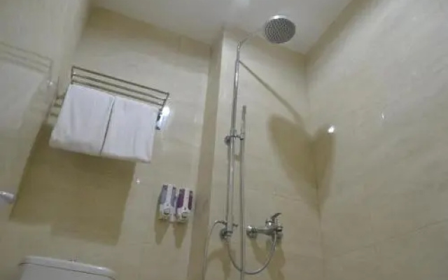Family Budget Hotels F77