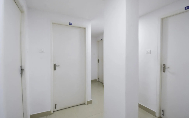 OYO Flagship 76255 Airport Comfort Stay