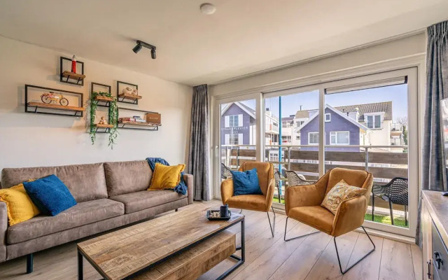 Comfortable and Modern Furnished 4-person Apartment