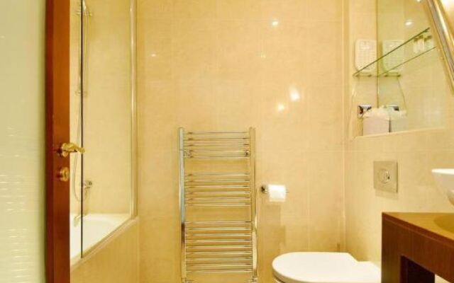Апартаменты Shaftesbury Avenue Apartments Лондон ванная