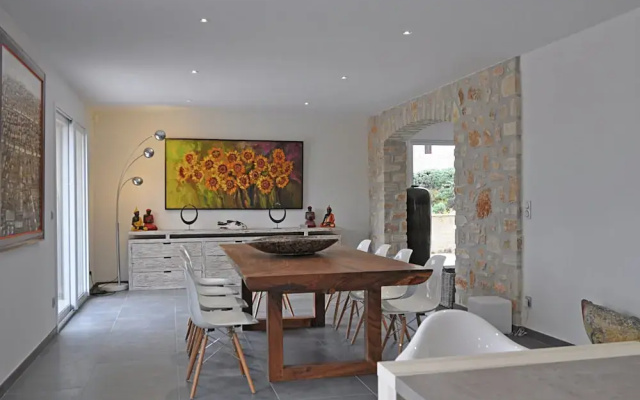 Magnificent Villa in Saint-ambroix With Private Pool