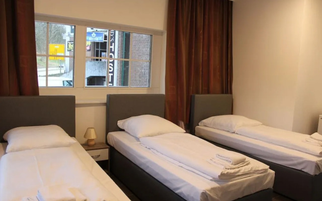 Davids Hostel