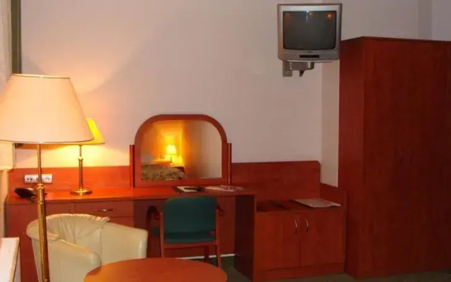 Hotel 2CV
