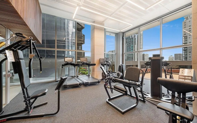The Fifth Serviced Apartments