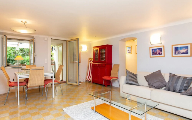 3P en rez de jardin d'un maison bourgeoise