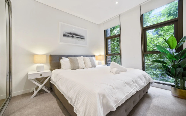 Luxury Experience in Prime Location