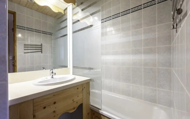 Apartment in Modane Near Ski Slopes