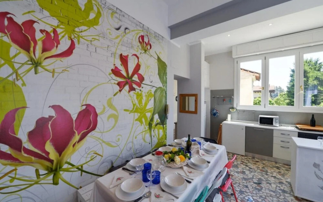 Rebecca Apartment Furnished With Taste in Stresa City Center