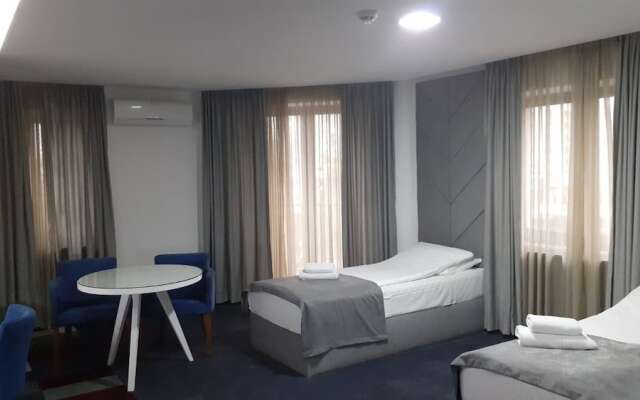 Modern Serviced Apartment Near Grbavica 0