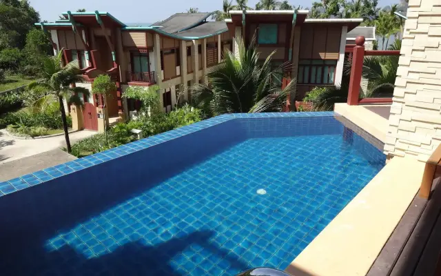 Amatapura Luxury Beachfront Resort