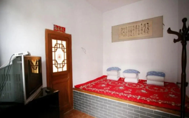 Sanyanjing Inn