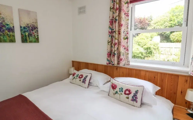 Poppy Cottage