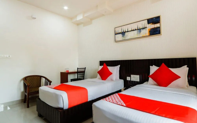 OYO 62647 Hotel Suites 9