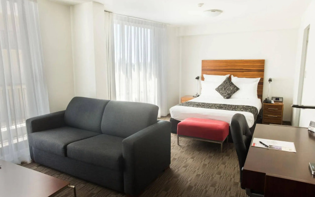 Cambridge Hotel Sydney