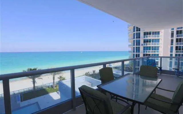 Miami Monte Carlo SideOcean Suites