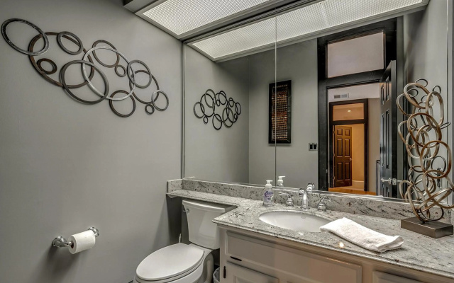Picture Perfect, 4 Bedroom, Sleeps 12
