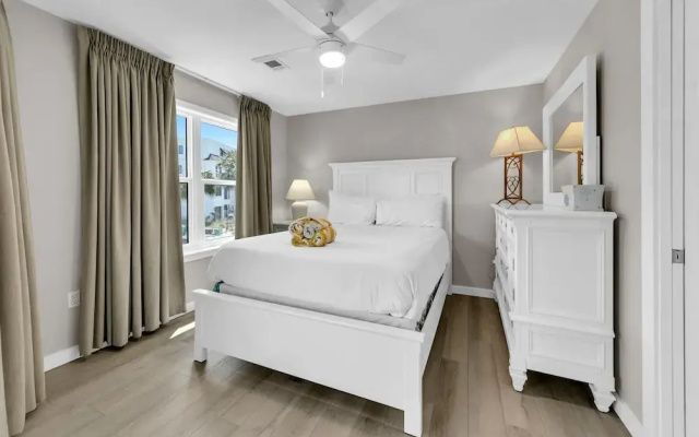 Beachside Villas 523