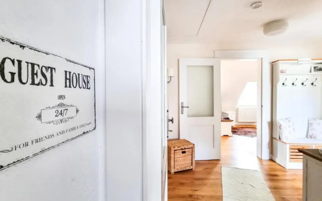 Modernes Apartment mit Parkplatz - Klimaanlage -Netflix