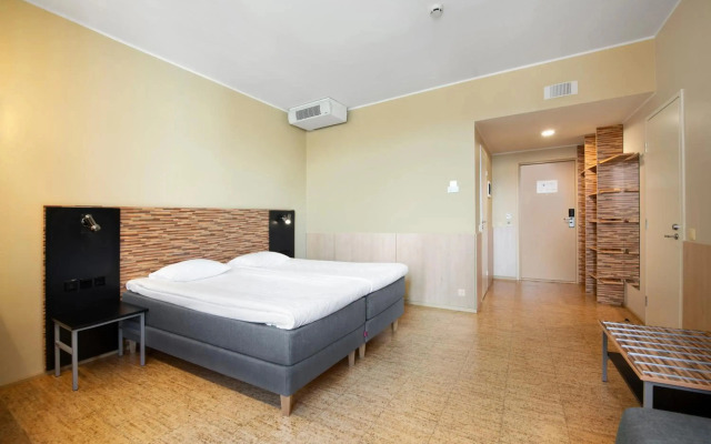 City Hotel Portus