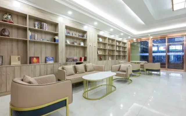 Starway Hotel Dunhuang Runze