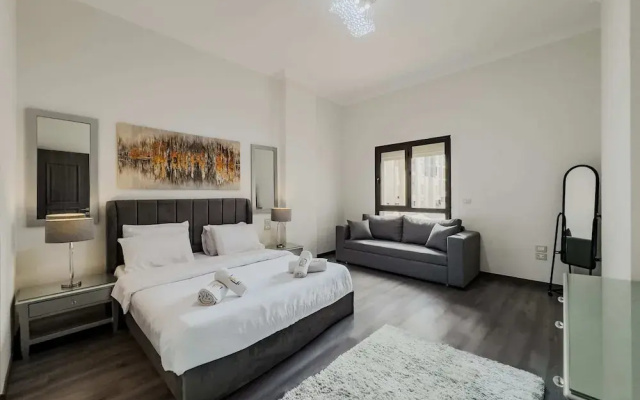 Xuru Stays I Valory - 5 Min to Airport